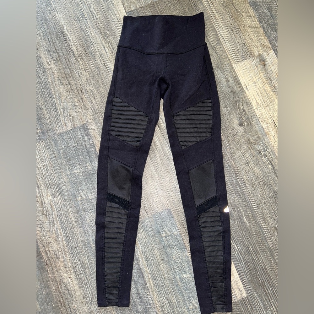 Alo yoga leggings